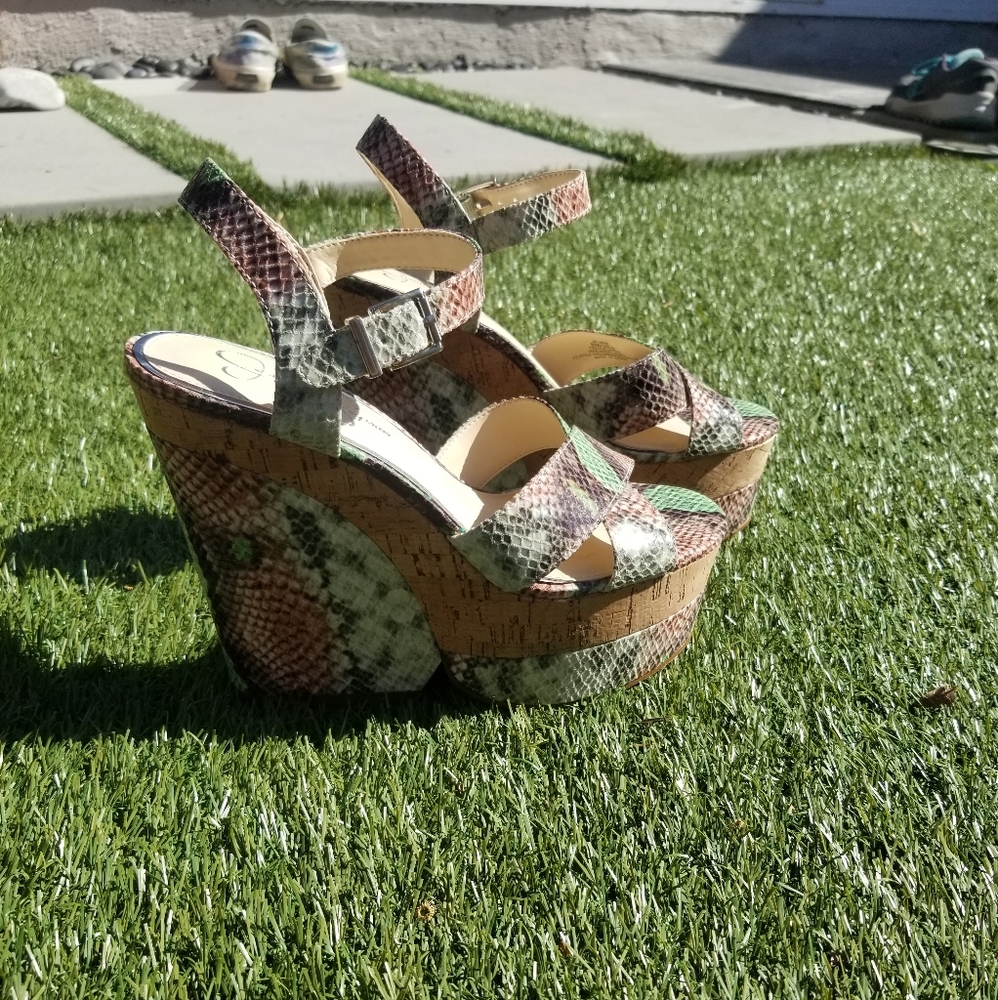 Jessica Simpson Jirie Snakeskin Wedges